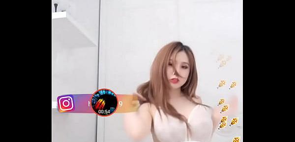  Em hà nhảy show bigo live